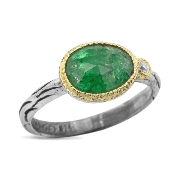 Wood Grain Free-form Emerald Ring with diamond