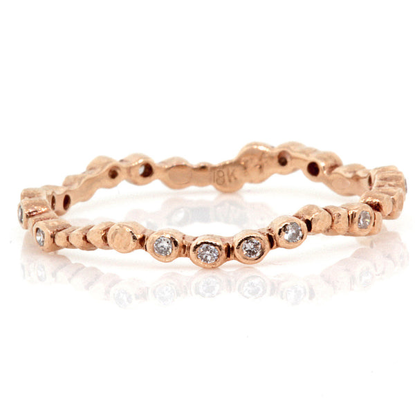 Sparkling pebbles ring in rose gold