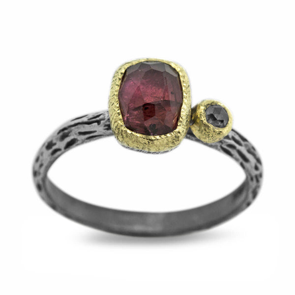 Cactus Texture Ring with rhodolite and diamond