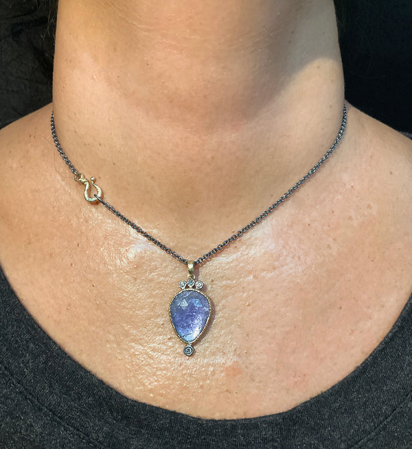 Tanzanite Pendant Necklace with diamonds