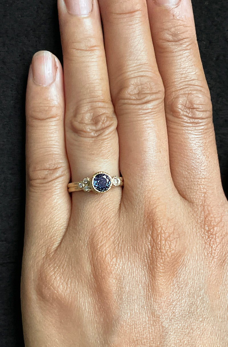 Delicate Double Band Round Blue Spinel Ring with diamonds