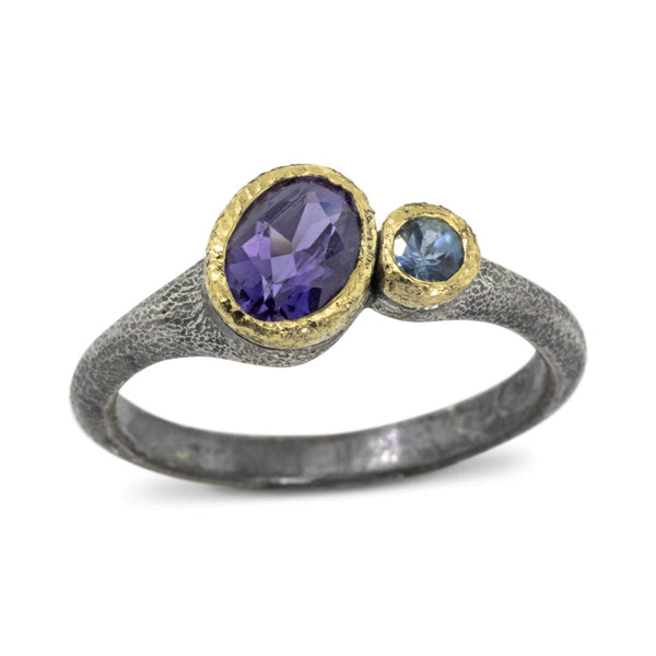 Duo Signet Ring with oval diagonally set iolite and round aquamarine