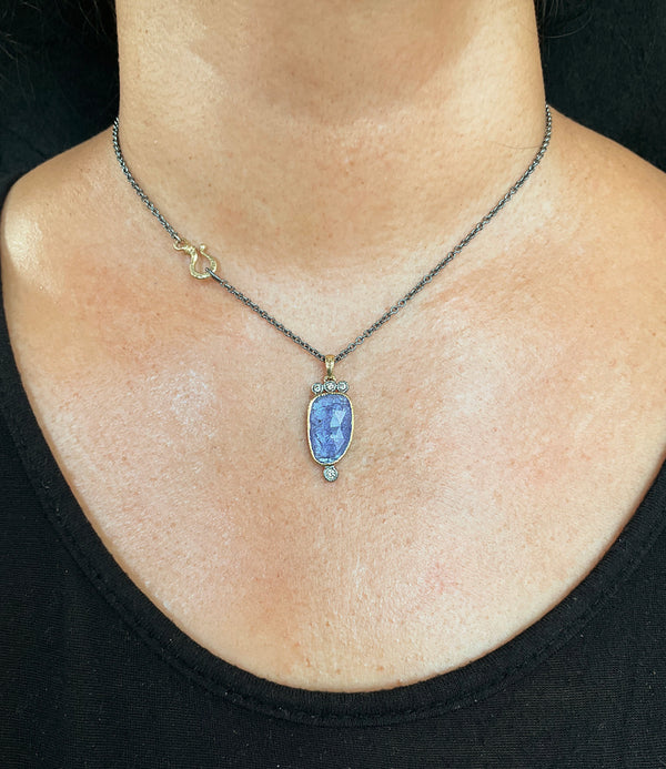 Tanzanite Pendant Necklace with diamonds