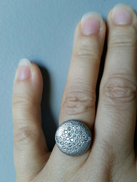 Hand Palladium Riverbed Ring with Grey Diamonds