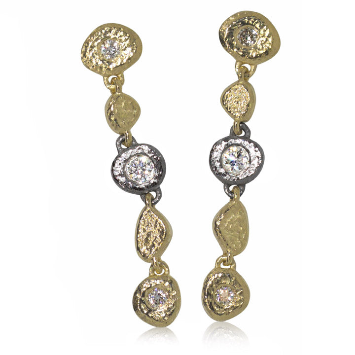 Linked Pebble earrings in 18k gold and palladium with diamonds