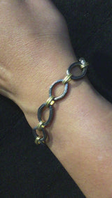 Ribbed Organic Shapes Bracelet